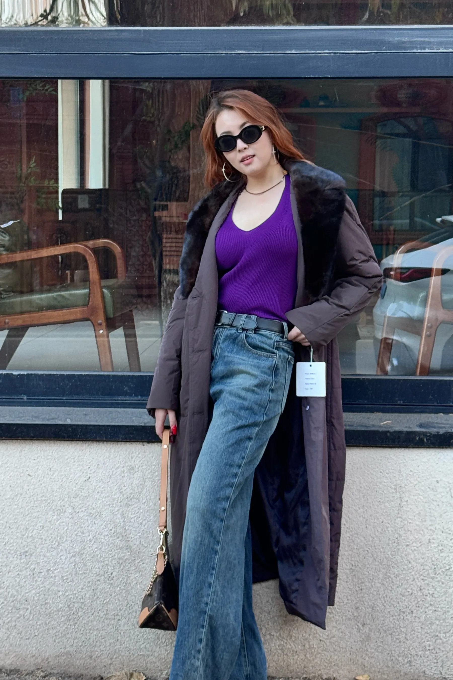 Пальто из натурального меха соболя, шоколадного цвета с поясом-V11