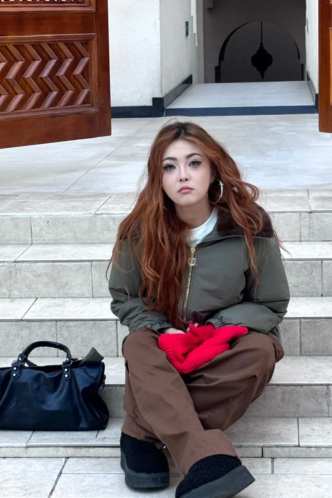 Короткая шуба из натурального соболя с меховым воротником