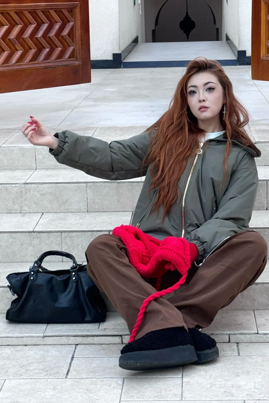 Короткая шуба из натурального соболя с меховым воротником