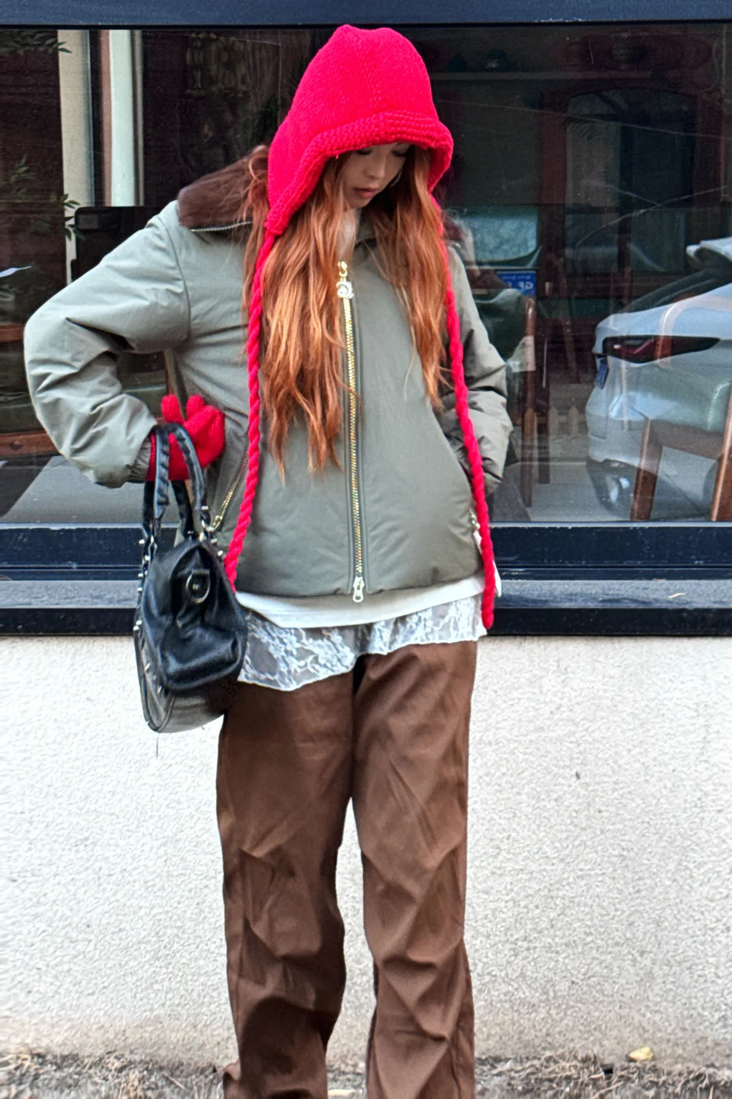 Короткая шуба из натурального соболя с меховым воротником