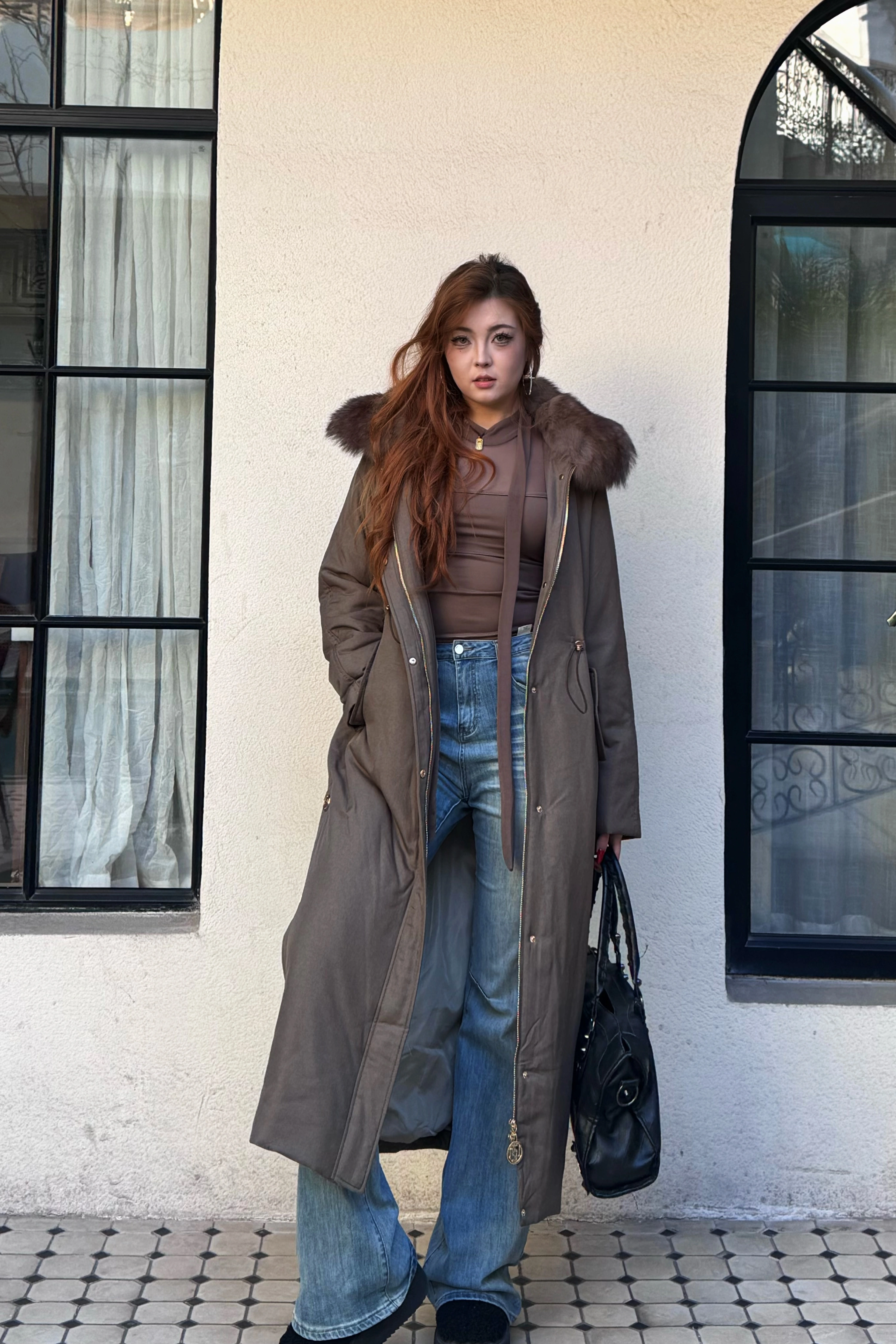 Сұр-қоңыр бұлғын жағалы ұзын жылы пальто-V9