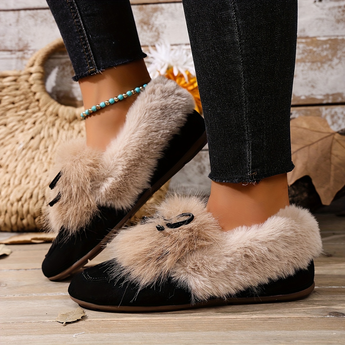 Women's Winter Slippers with Bow Accent