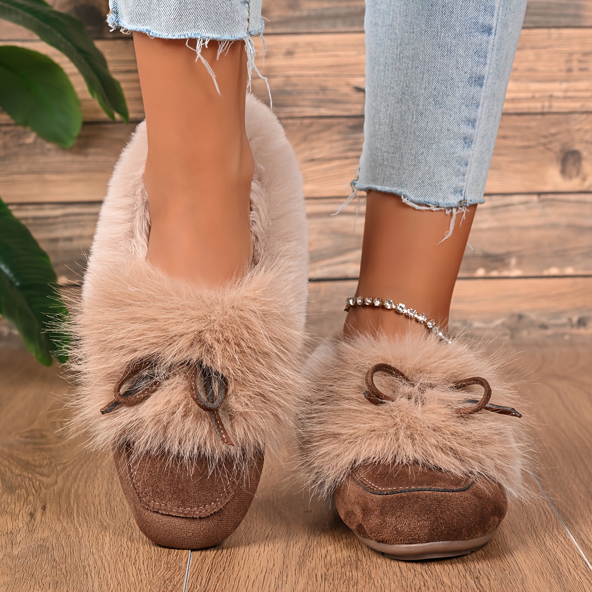 Women's Plush Cozy Slippers