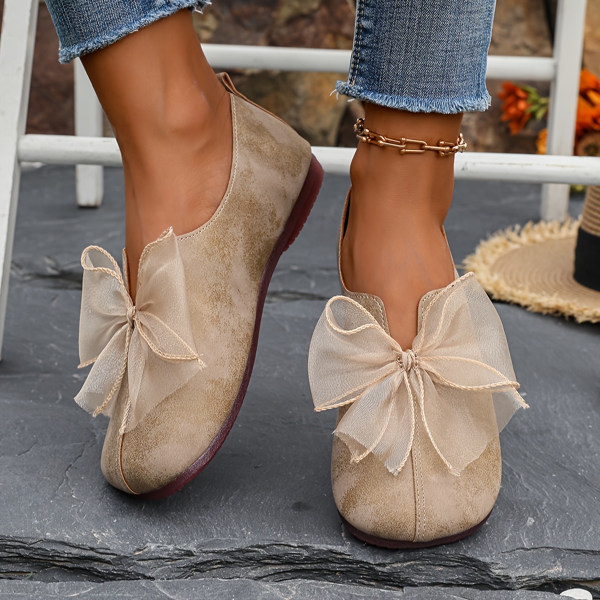 Women's Butterfly Flower Decor Slip-On