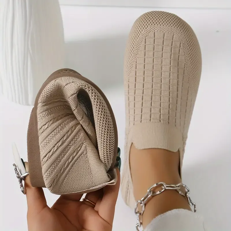 Women's Big Head Knitted Wide Foot Shoes