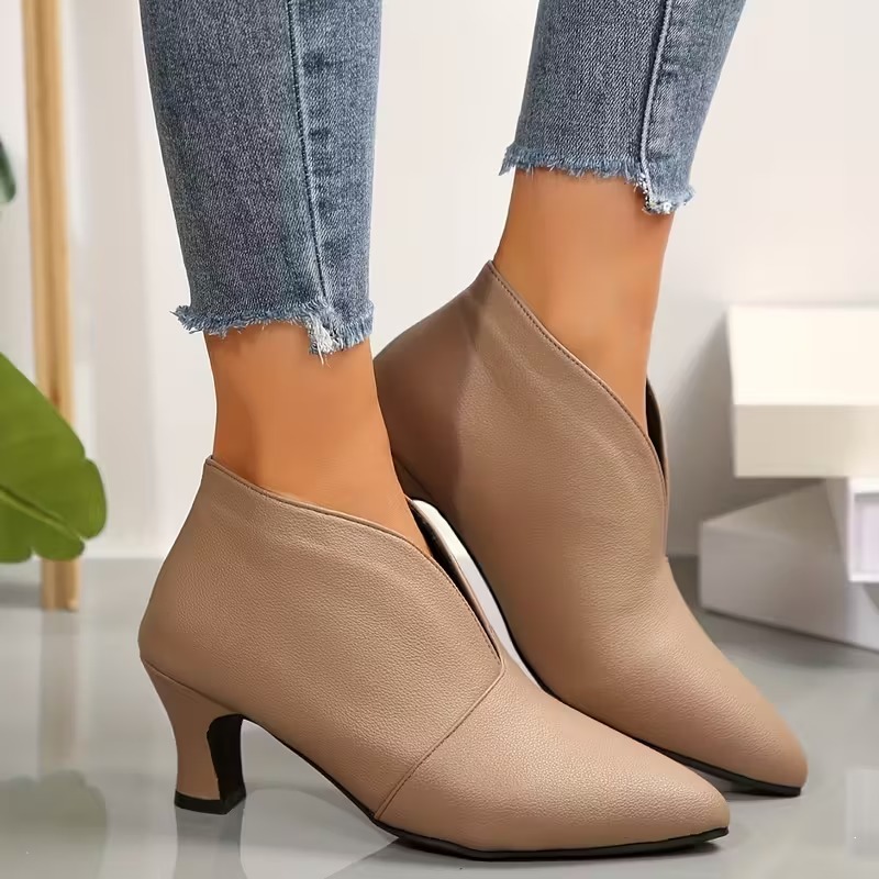 Women's Elegant Sophisticated Ankle Boots