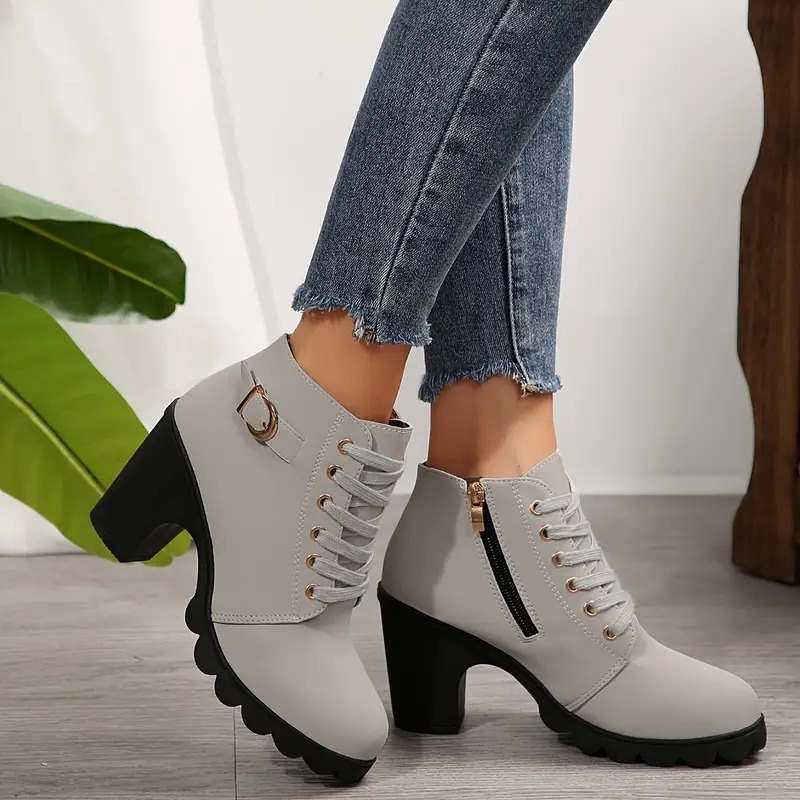 Women's Retro Chic Ankle Boots