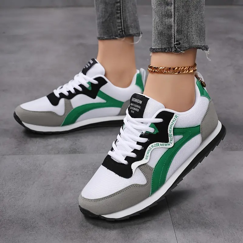 Women's Retro Low-Top Lace-Up Sneakers