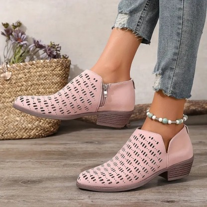 Women's Round-Toe Chelsea Boots