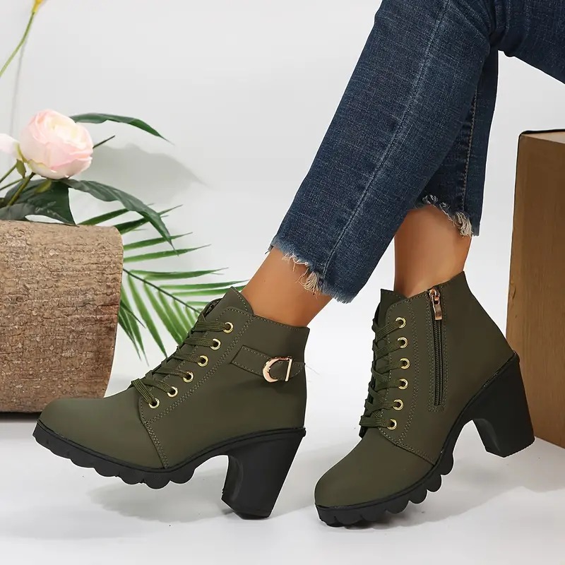 Women's Retro Chic Ankle Boots