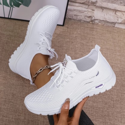 Women's Casual Lace-Up Sneakers