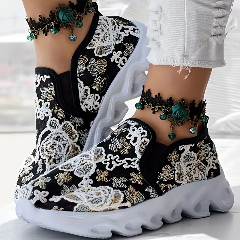 Women'S Floral Embroidered Sneakers