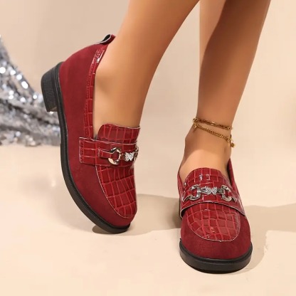 Women's Chic Metallic Chain Loafers