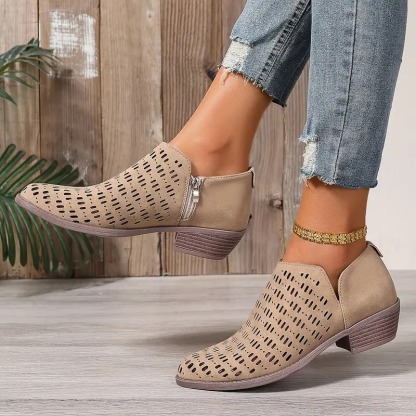 Women's Round-Toe Chelsea Boots