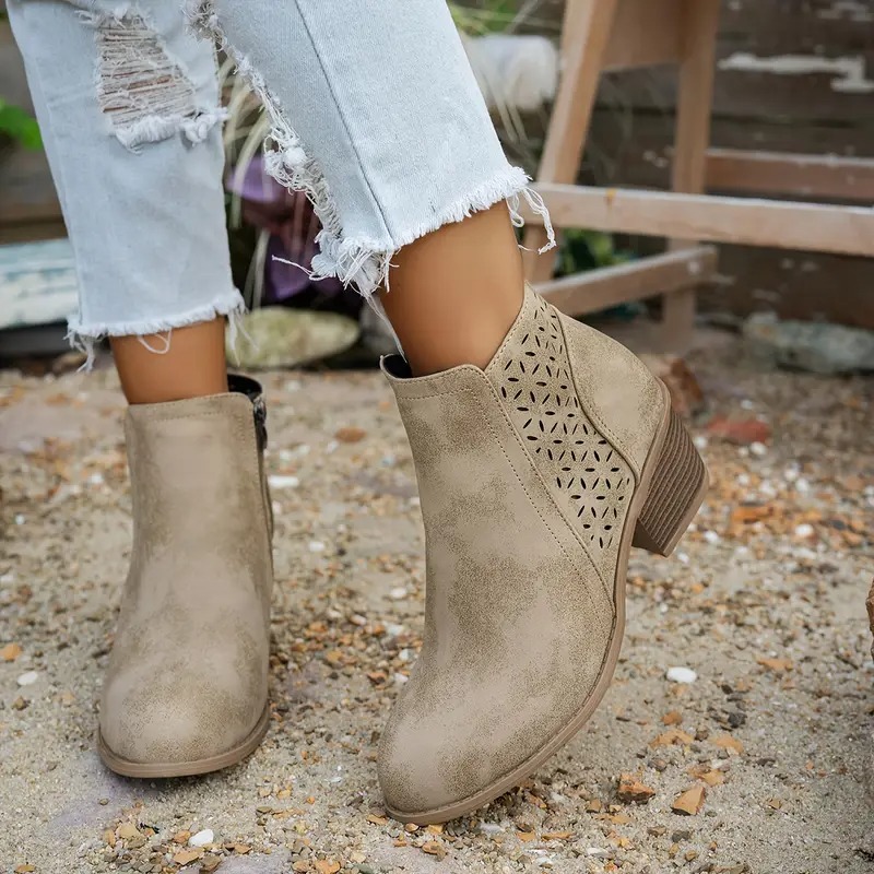 Women's Vintage Chunky Heel Ankle Boots
