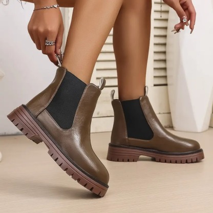 Women's Glossy Chunky Heel Chelsea Boots