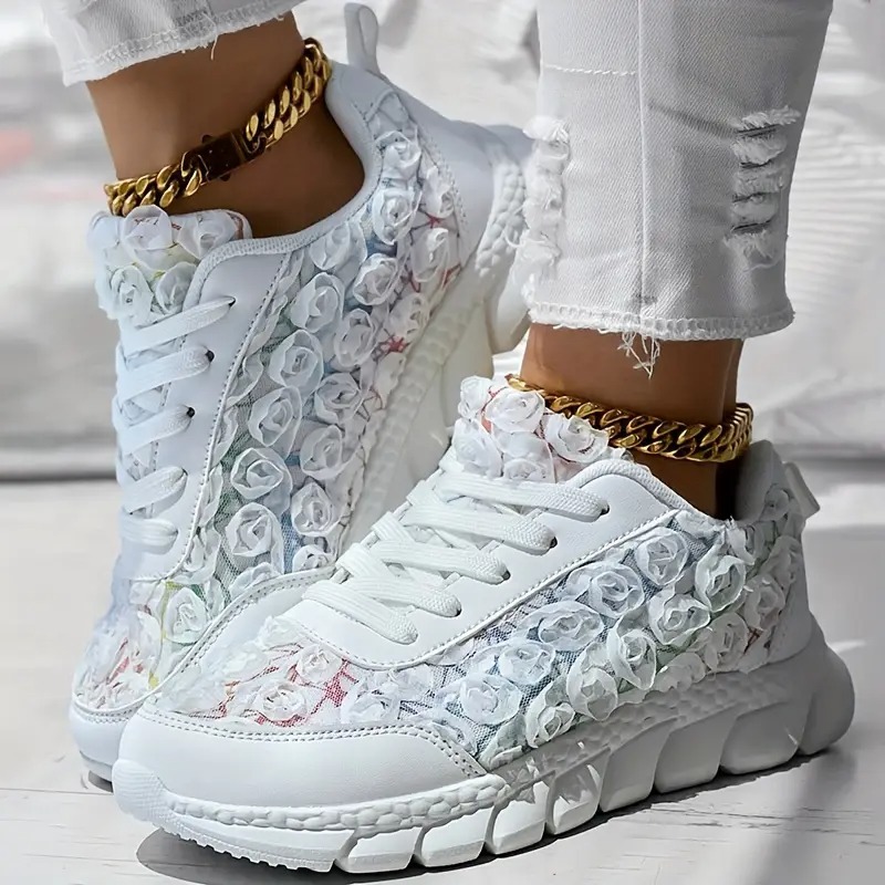 3D Rose Lace-up Casual Sneakers