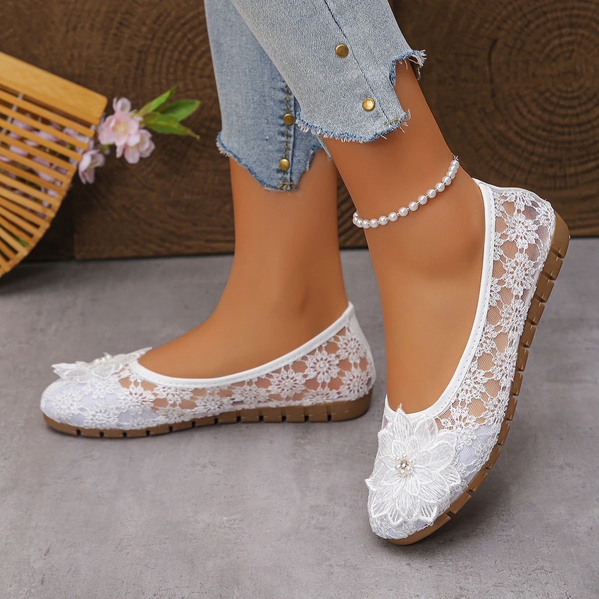 Women's Floral Mesh Slip-on Loafer