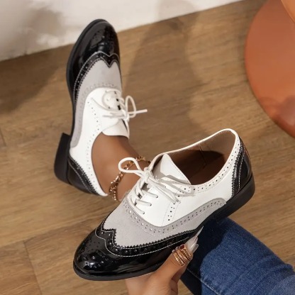 Women's Elegant Brogues