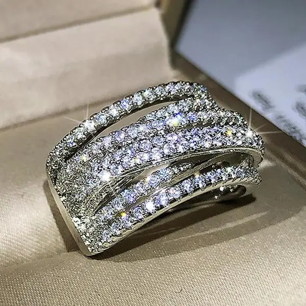 Women's Wrap-Around Ring, Luxury Jewelry for Gifts, Refined Elegance for Formal Events, Sparkling Stones, Hypoallergenic & Comfortable Fit