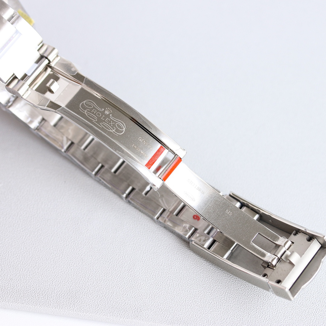 2025新作 オイスター パーペチュアル 41 オイスター、41 mm、オイスタースチール M134300-0013