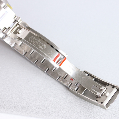 2025新作 オイスター パーペチュアル 41 オイスター、41 mm、オイスタースチール M134300-0013