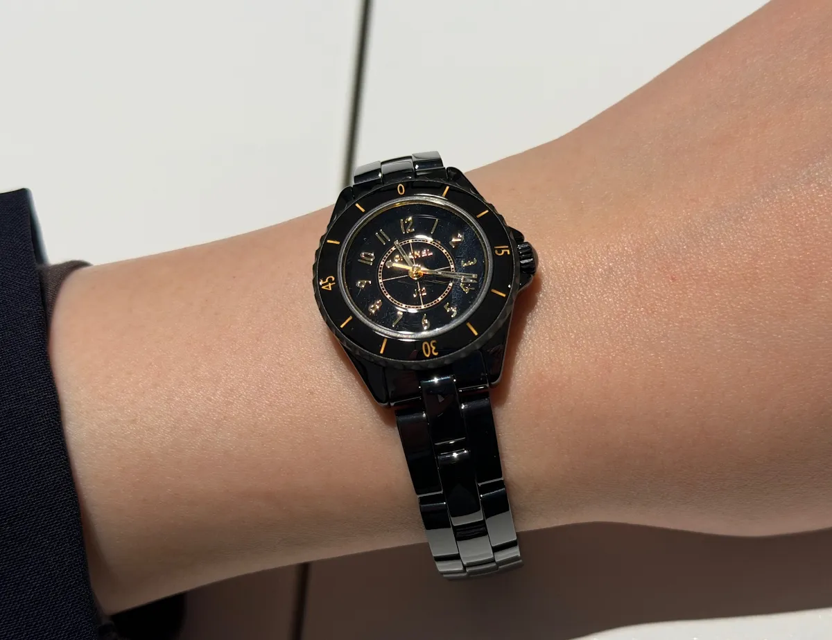 J12 GOLDEN BLACK, 28MM H11057 2026年新作