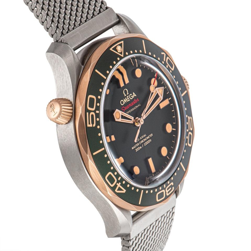 オメガ シーマスター ダイバー 300 M 42mm 210.90.42.20.10.001 titanium