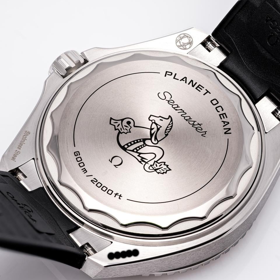 オメガ シーマスター プラネット オーシャン Seamaster Planet Ocean 600m Black – 217.32.42.21.01.001 – 2025NEW 42mm