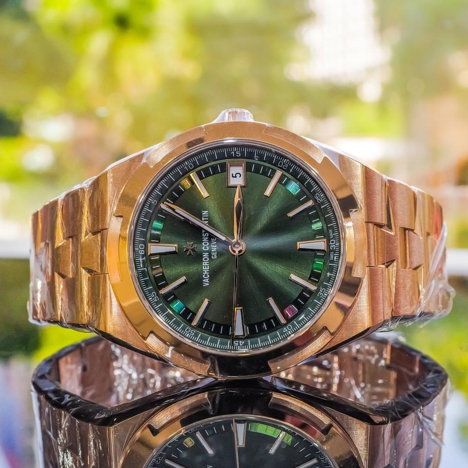 ヴァシュロン・コンスタンタン  Overseas Rose Gold Green Dial 41mm 4520V/210R-B967 2024New