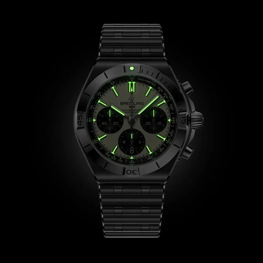 ブライトリング クロノマット 42 Chronomat B01 Chronograph 42 AB0158101A1A1 2026New