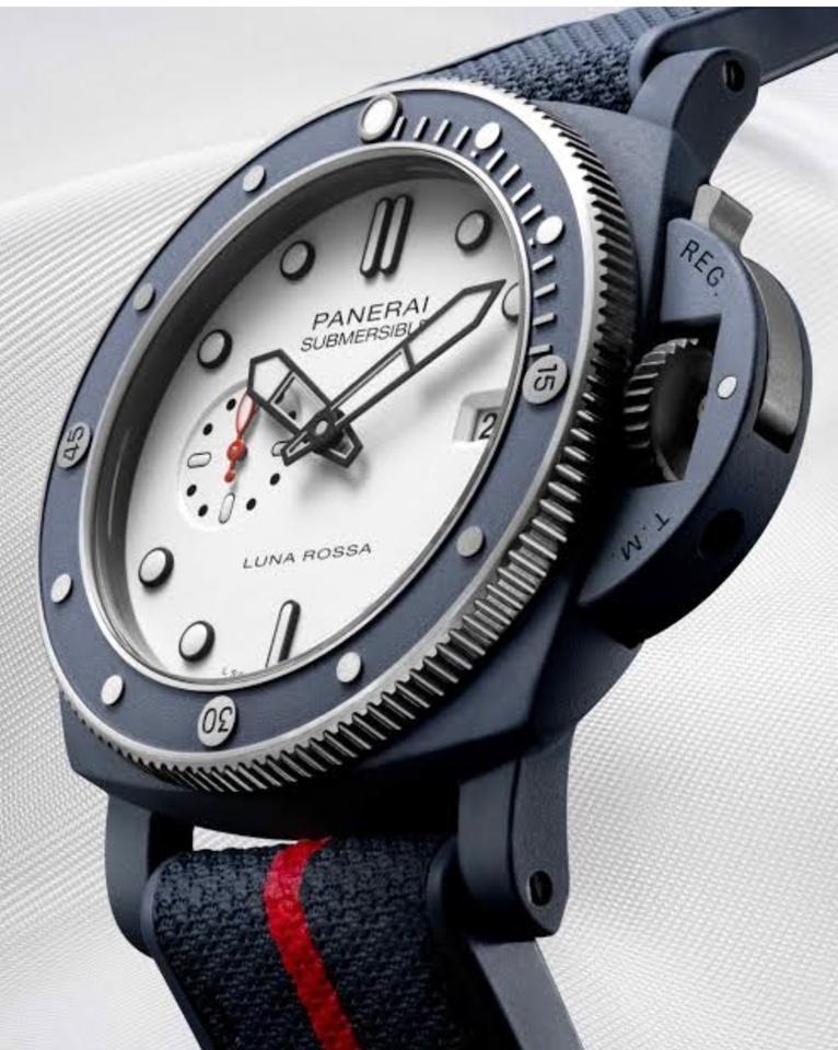 パネライ Quarantaquattro Luna Rossa Ti-ceramitech PAM 01543 44 mm