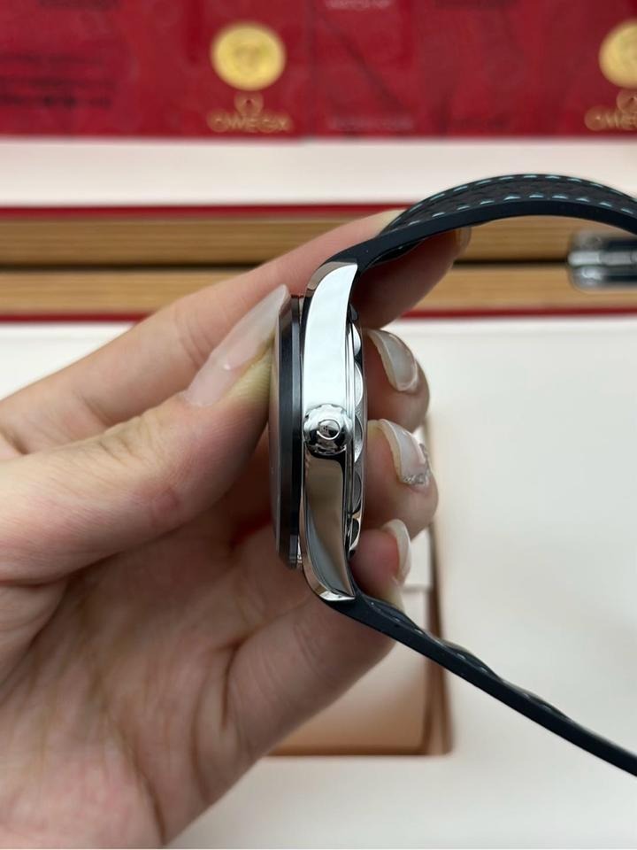 オメガ シーマスター アクアテラ Seamaster Aqua Terra 150m 38mm 220.32.38.20.03.001