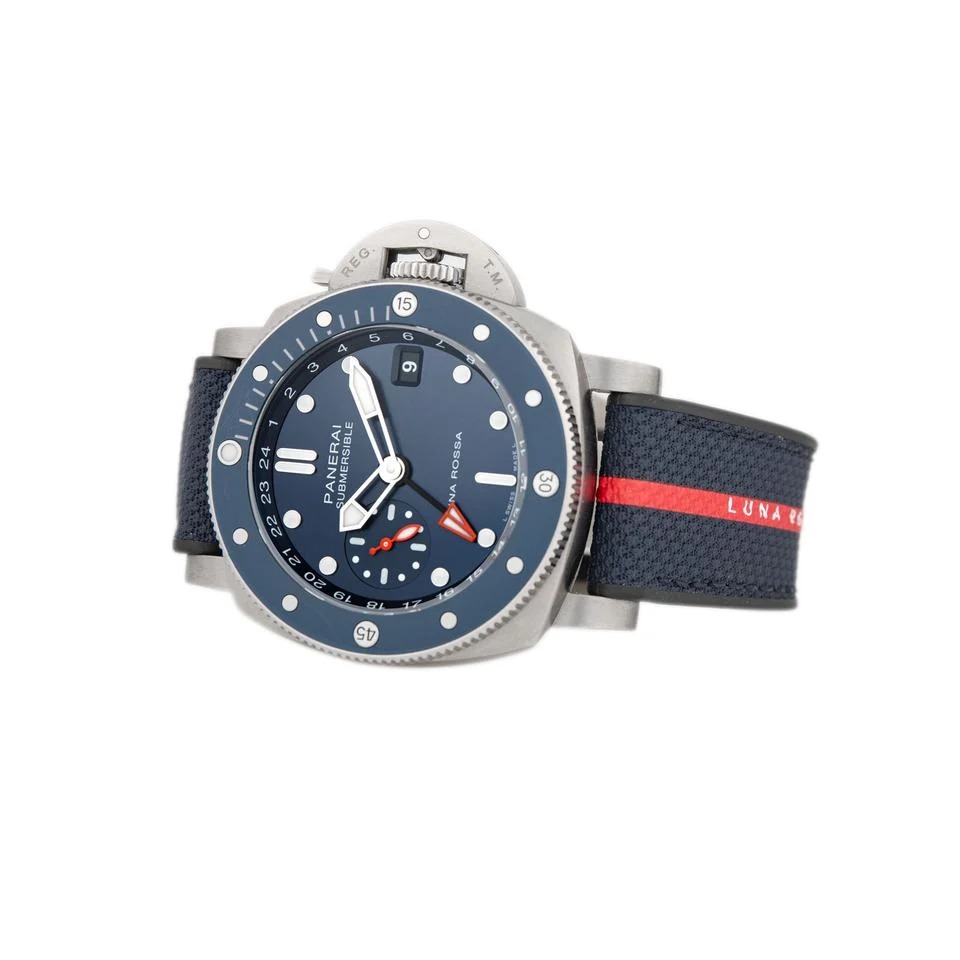 パネライ Submersible Luna Rossa GMT Titanium Blue Dial 42mm PAM01507