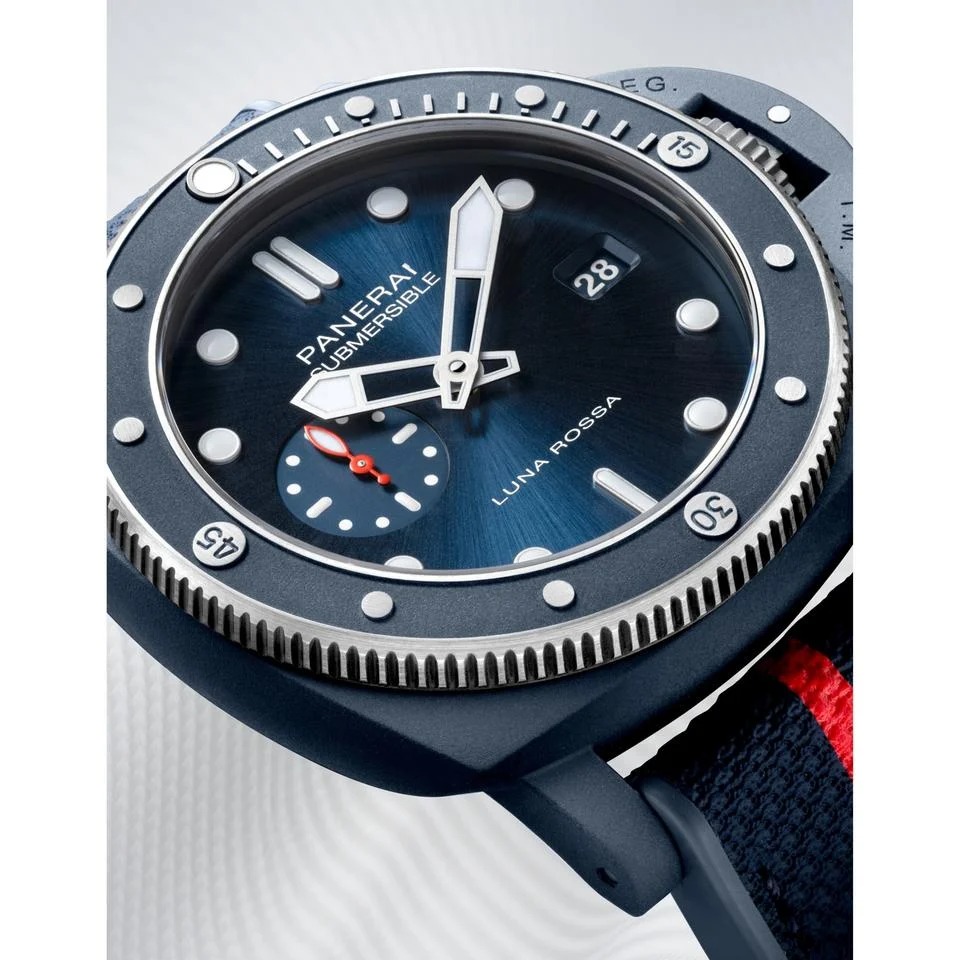 パネライ PAM01466 Submersible Luna Rossa 44 mm