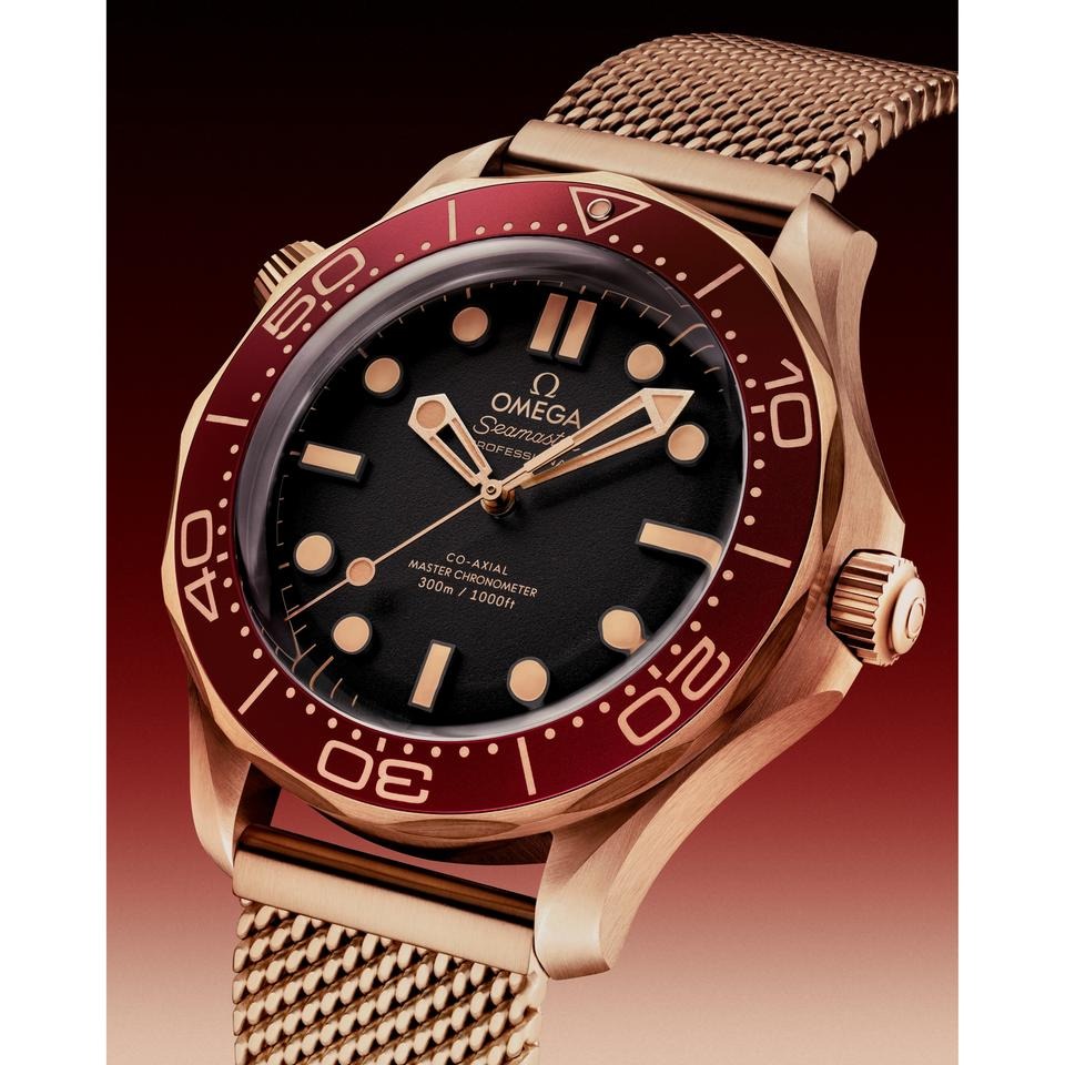 オメガ シーマスター ダイバー 300 M 42 mm - Bronze gold on Bronze gold - 210.90.42.20.01.003
