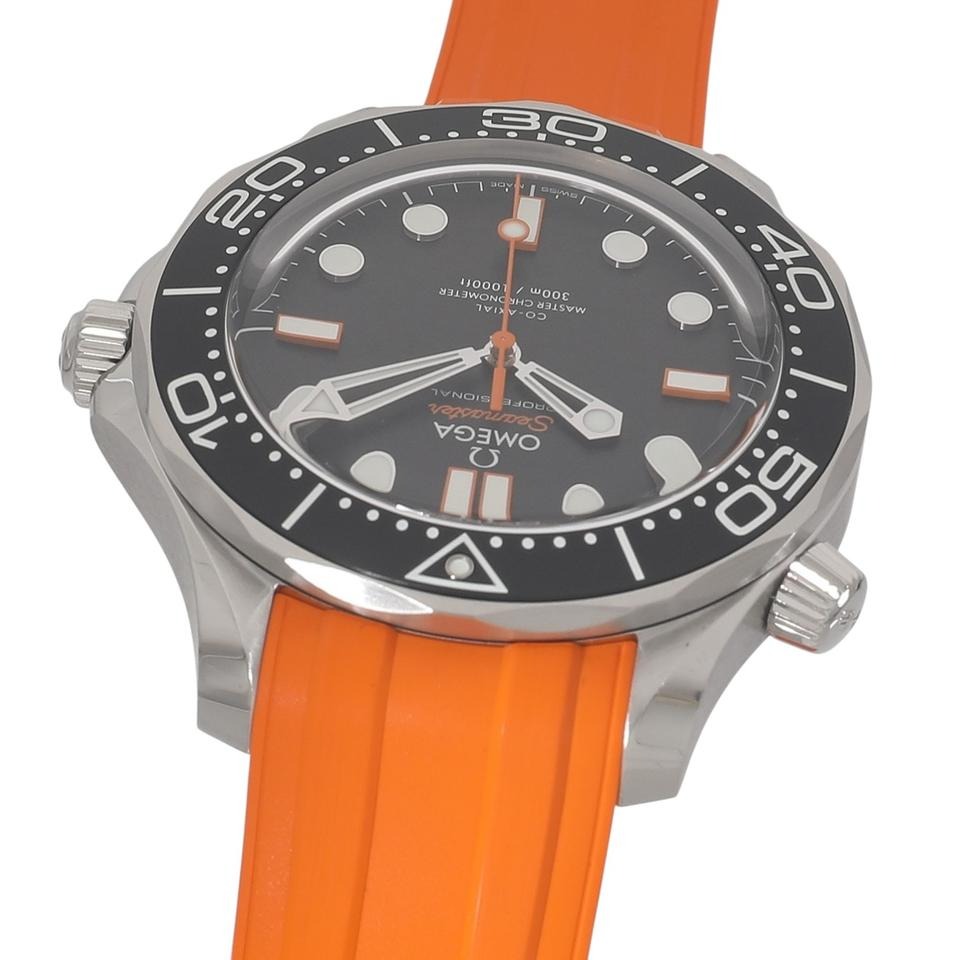 オメガ  シーマスターダイバー300m コーアクシャル マスター クロノメーター 42mm 210.32.42.20.01.006