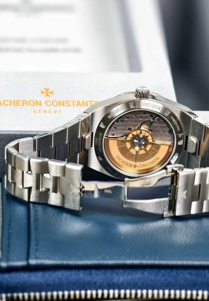 ヴァシュロン・コンスタンタン  Overseas Automatic Full set 4520V/210A-B483 41mm