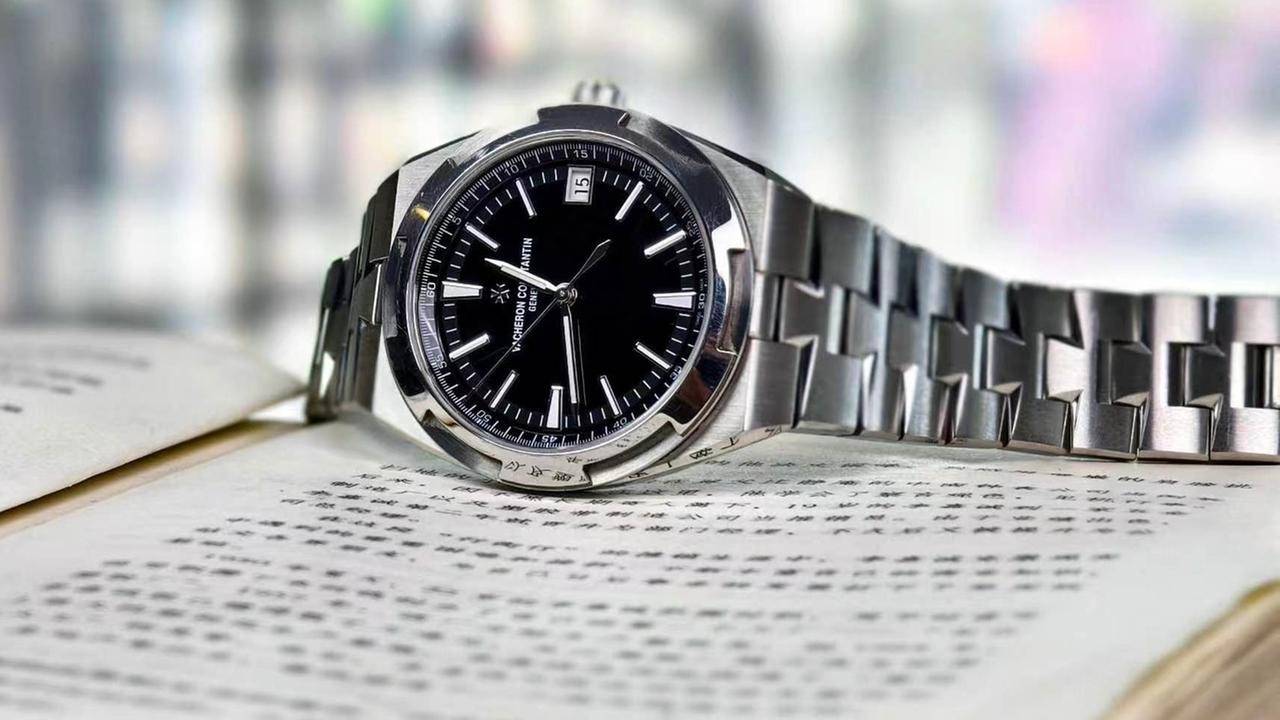 ヴァシュロン・コンスタンタン  Overseas Automatic Full set 4520V/210A-B483 41mm