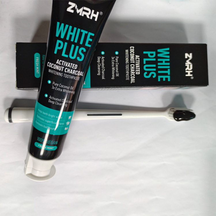 Whiteplus Japan No 1 toothpaste 牙膏 (100g) buy 2pc and get Free towel (140x70cm)