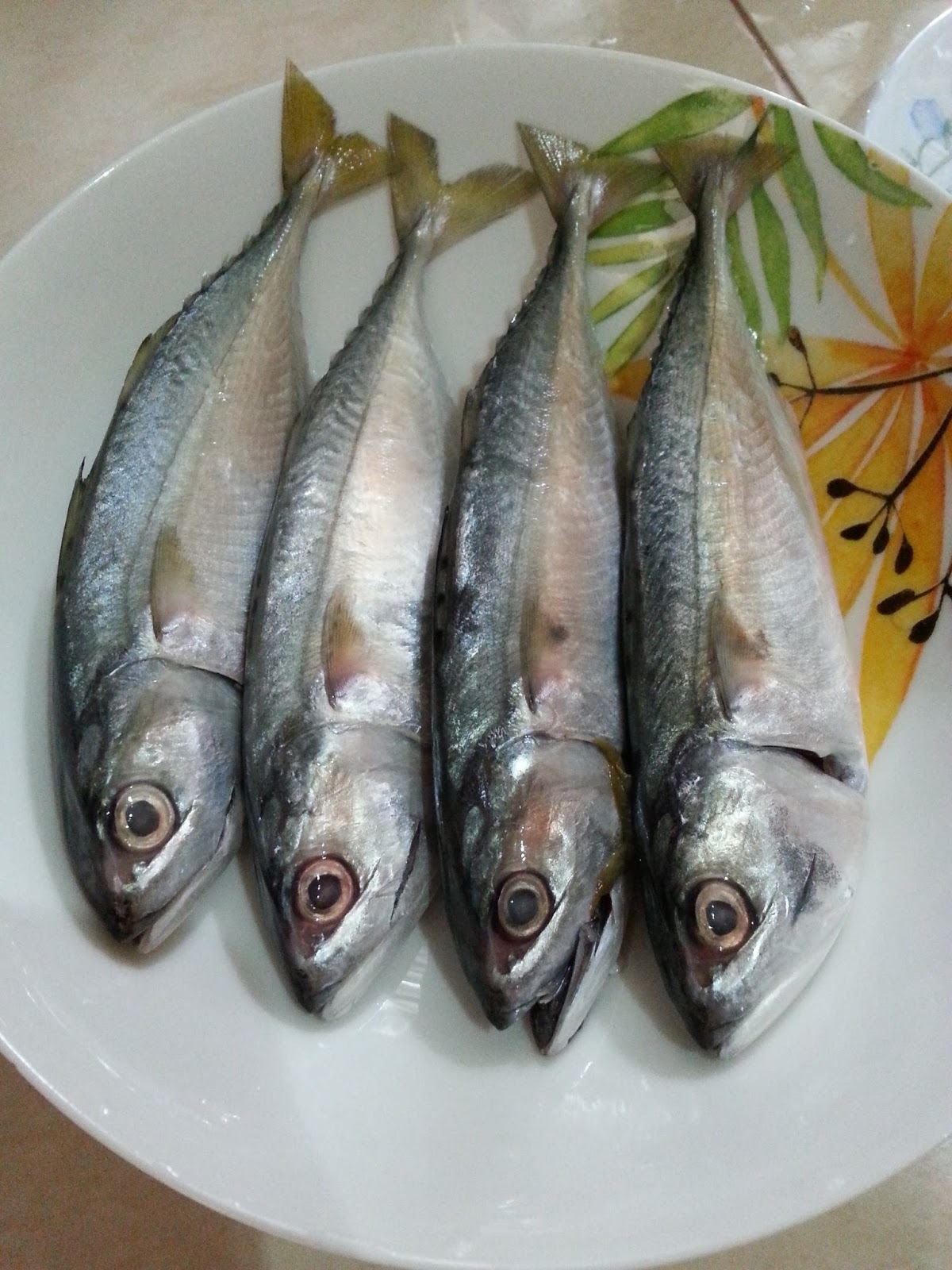 Freshness ikan kembung 500g / pack 甘梦鱼 (7-10 ekor)