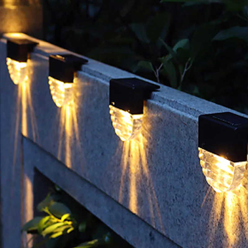 太陽能防水庭院圍牆燈
