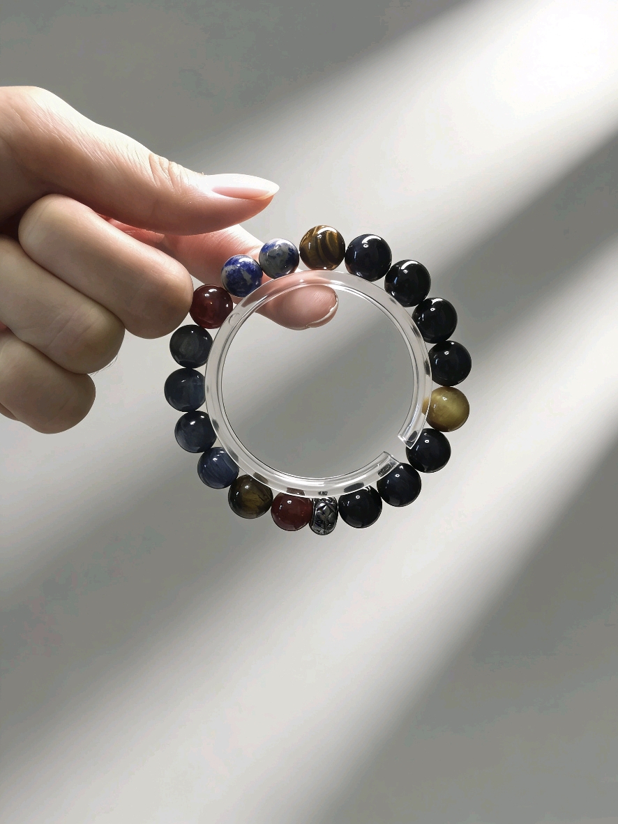 Five Elements Gather Auspiciousness · Tiger's Eye & Lapis Lazuli Career Crystal Bracelet, Garnet Multi-Gem Wealth-Attracting Bracelet