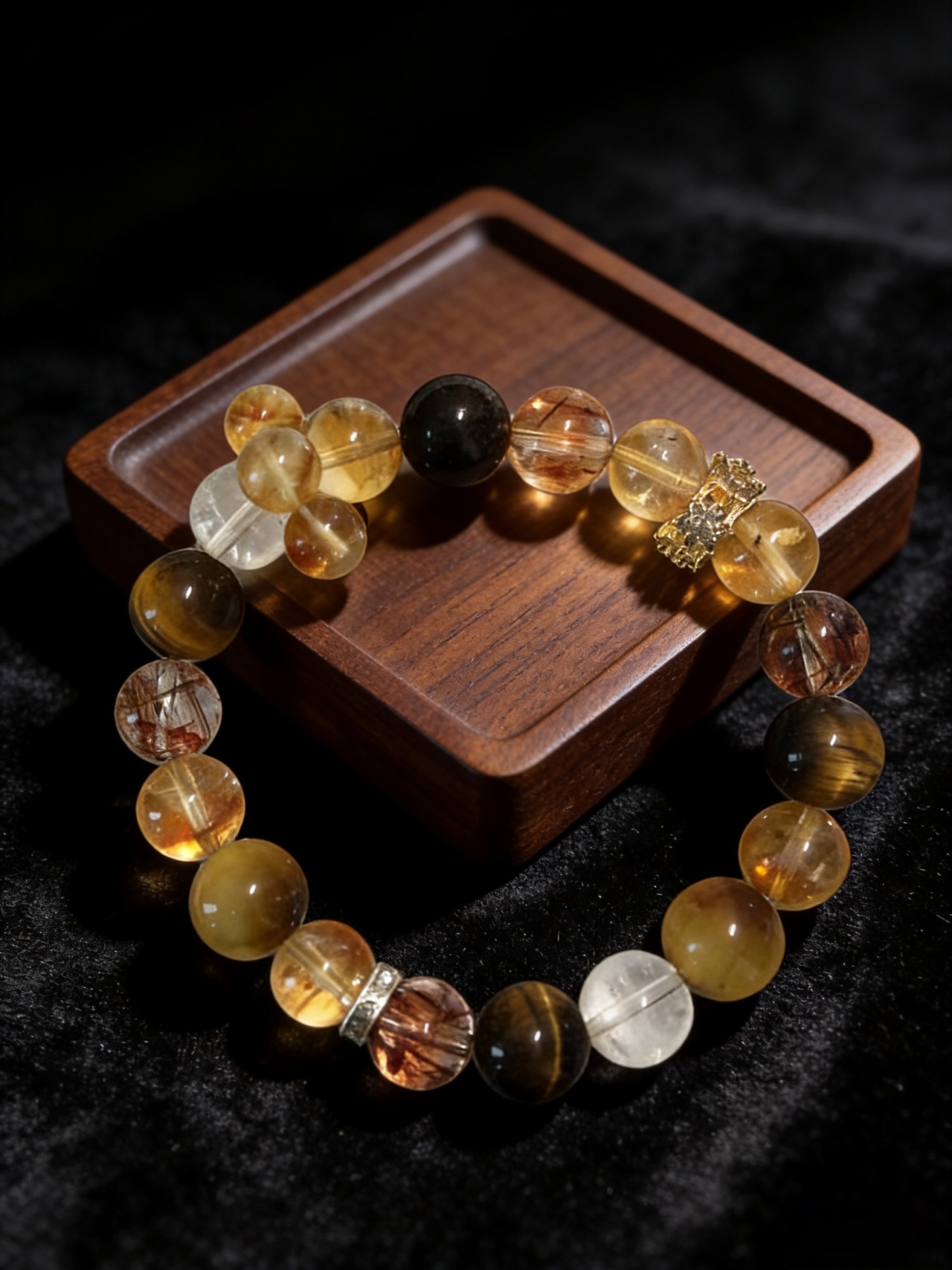 Five Elements Earth · Hou Rang Fortune-Stabilizing Crystal Bracelet (Solid Blessing Style)