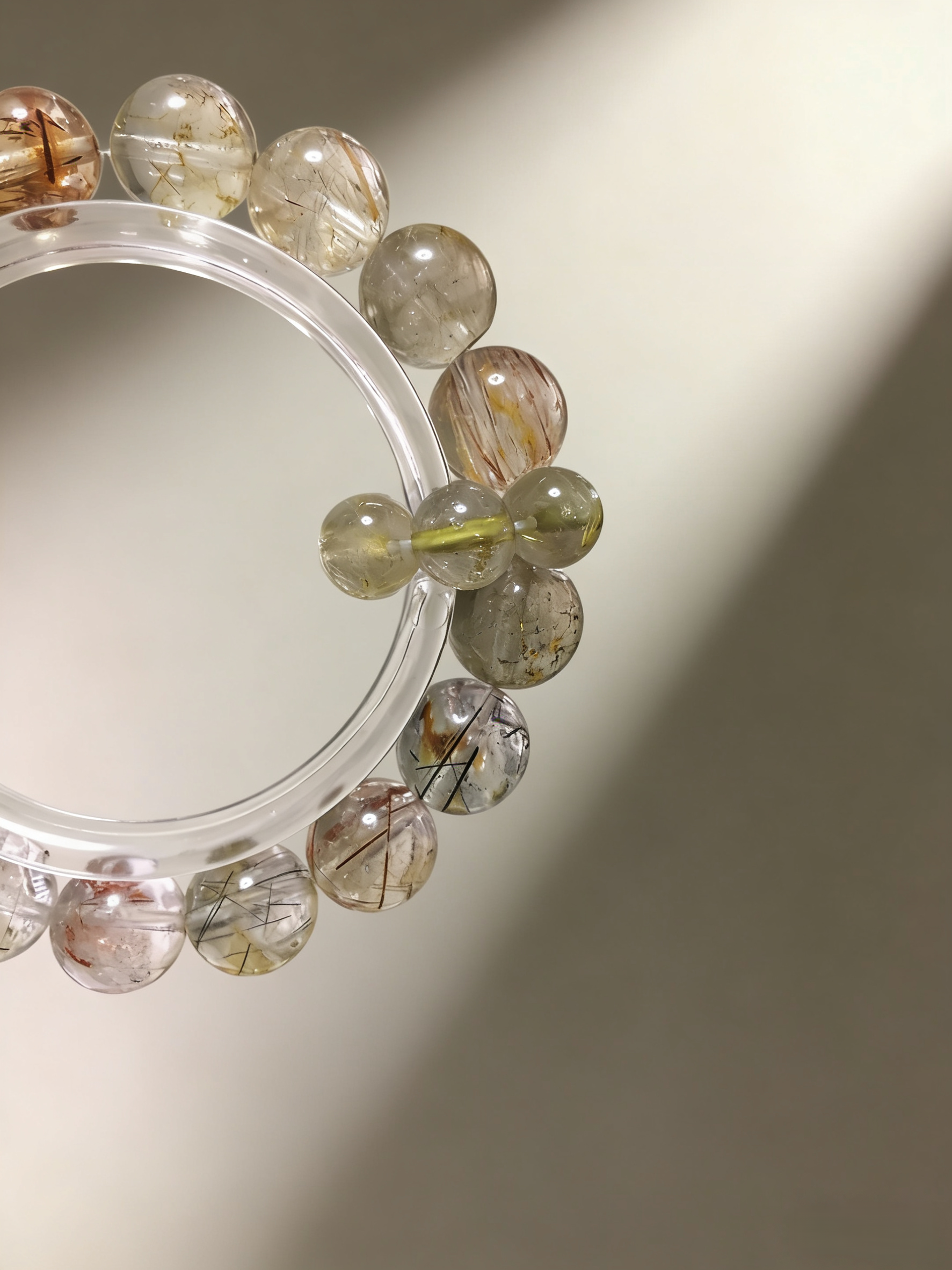 Gilded Slumber·Venus Hair Crystal Sleep-Aiding Bracelet - Rutilated Quartz Double-Pointed Soothing Bracelet 