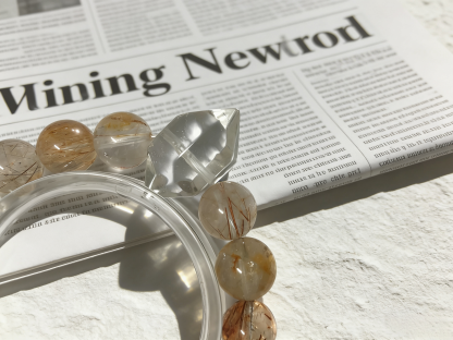 Gilded Slumber·Venus Hair Crystal Sleep-Aiding Bracelet - Rutilated Quartz Double-Pointed Soothing Bracelet 