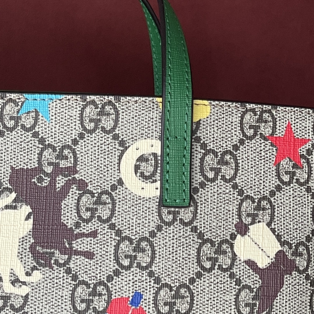 GG Tote儿童包 原厂皮 型号 410812 尺寸 21x20x10 这样实用的小可爱 真的很难抗拒 轻便 能装 百搭 P(农场最高版本)