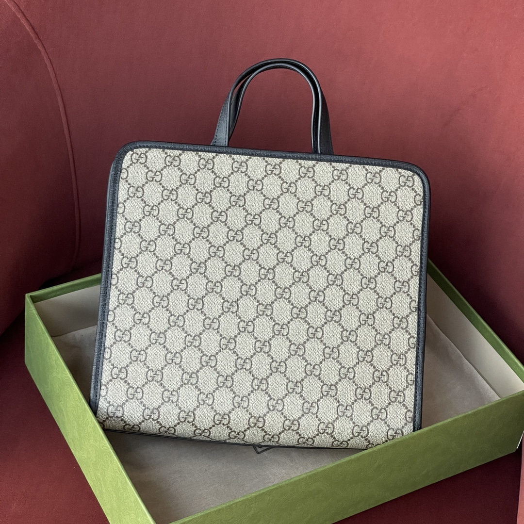 Gucci Supreme  帆布儿童包 小鸡系列 最高版本 型号：606192 尺寸：28.5*25*11cm 附带️全套最新绿色系列环保包装