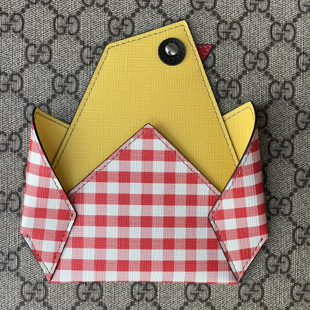 Gucci Supreme  帆布儿童包 小鸡系列 最高版本 型号：606192 尺寸：28.5*25*11cm 附带️全套最新绿色系列环保包装