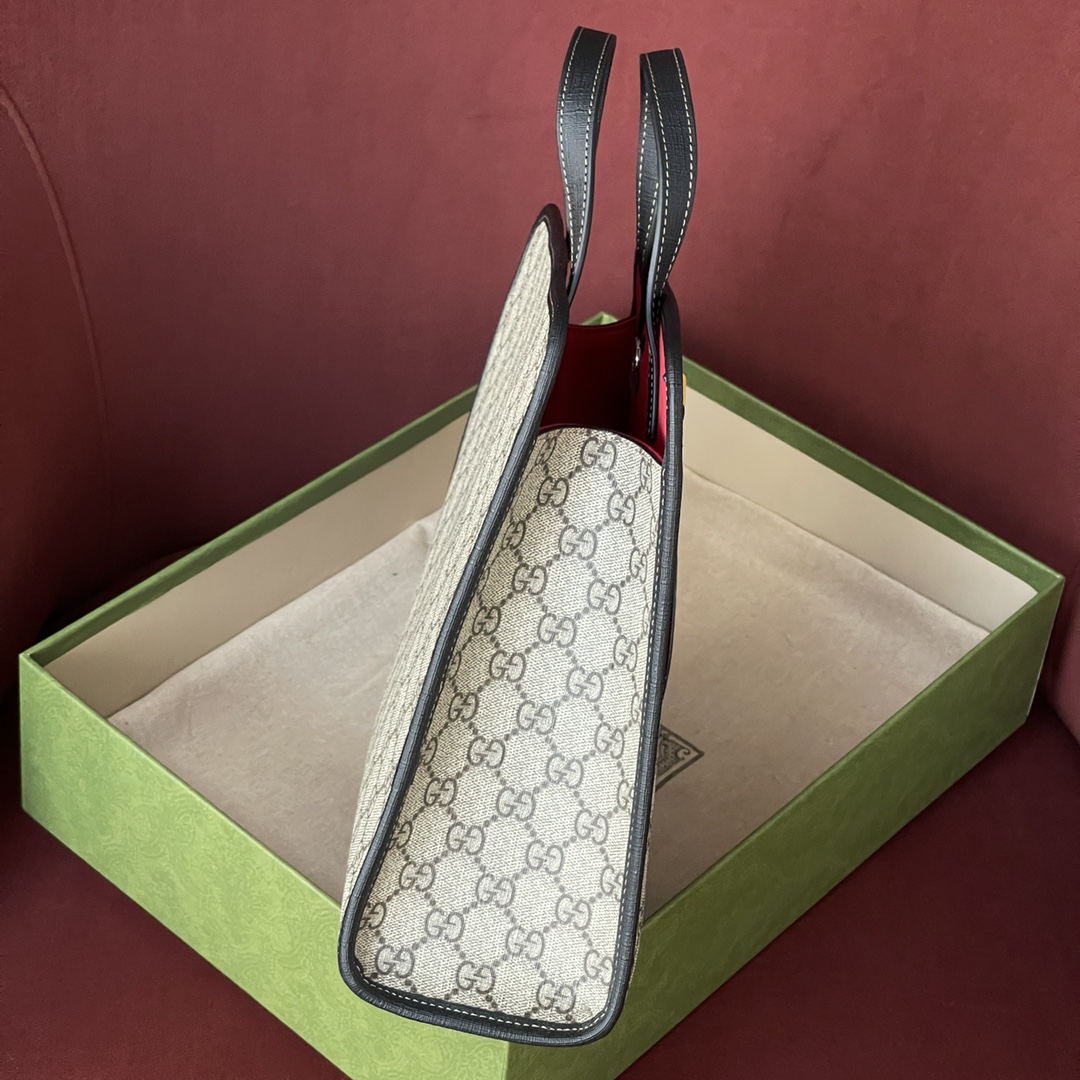 Gucci Supreme  帆布儿童包 瓢虫系列 最高版本 型号：664083 尺寸：28.5*25*11cm 附带️全套最新绿色系列环保包装